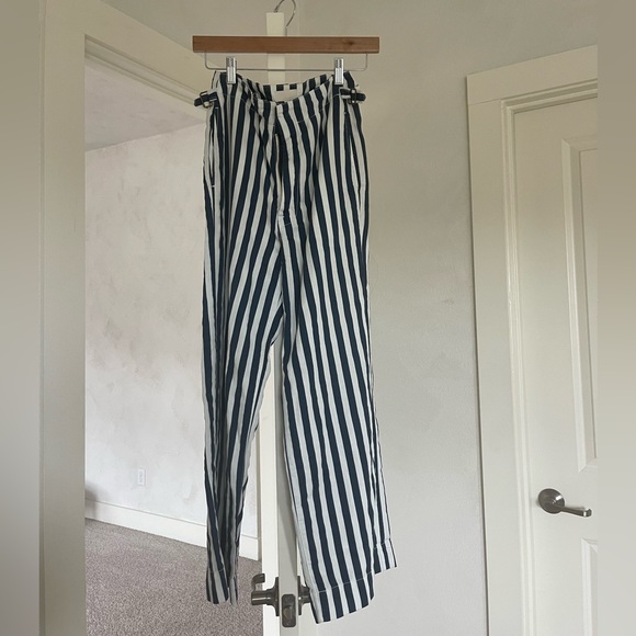 MOTHER The Cinch Greaser trouser in Sea Daze - Picture 7 of 10